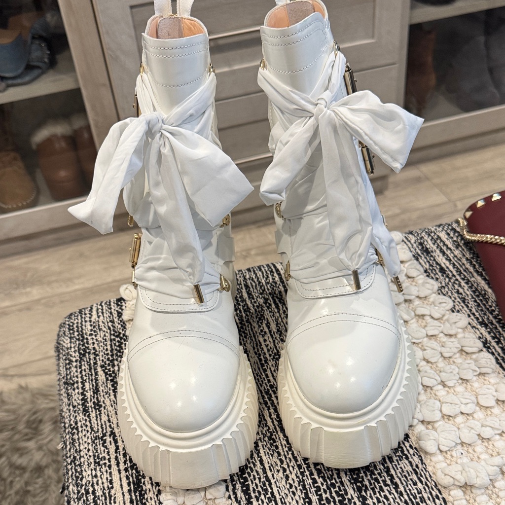 Agl White Ankle Boots With Bow Accents